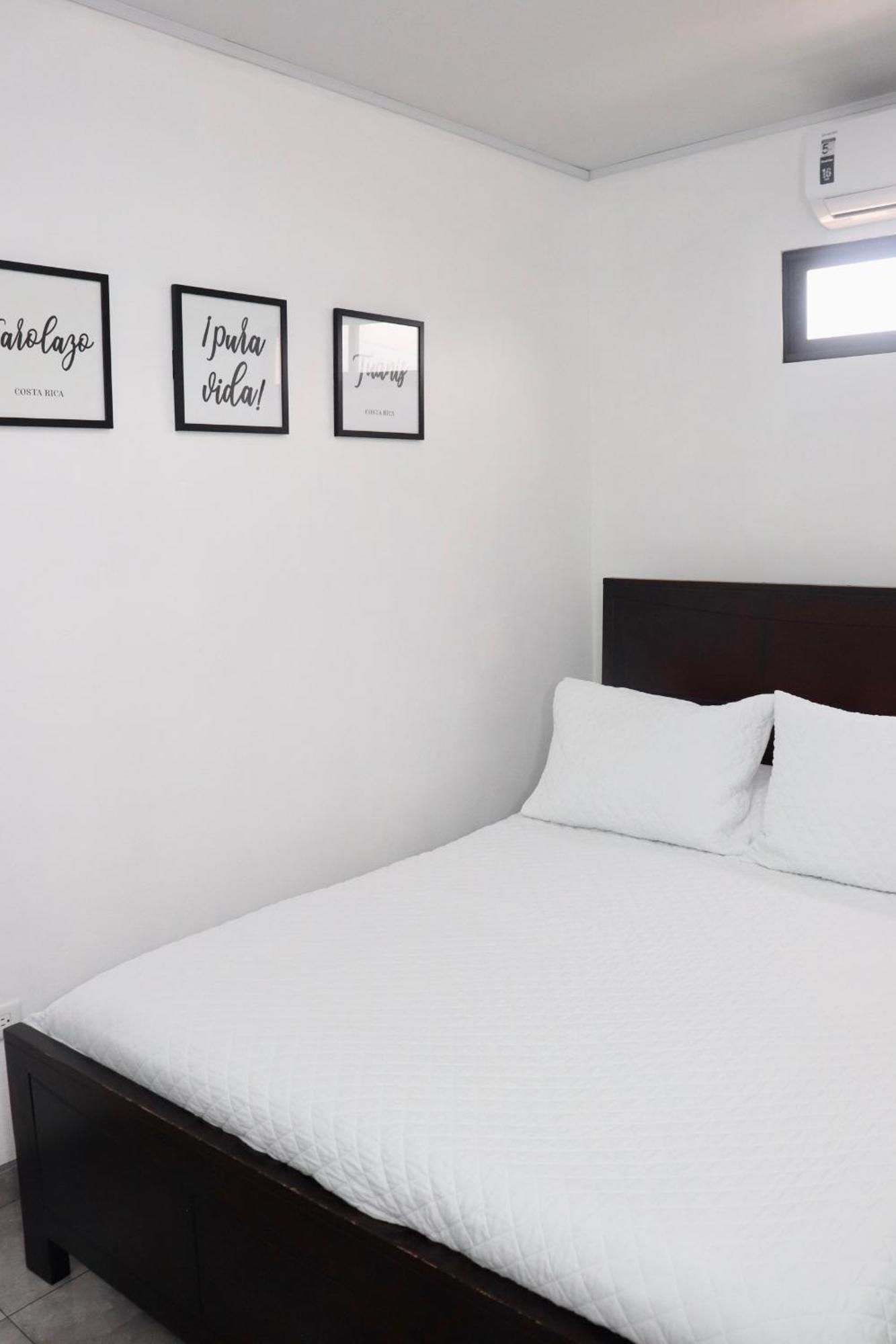 Airport Sjo Residence - Edward & Familia Inn Río Segundo エクステリア 写真